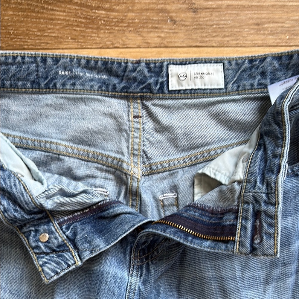Ag Adriano Goldschmied Classic Blue Jeans